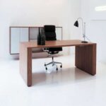 WOODEN EXECUTIVE TABLE